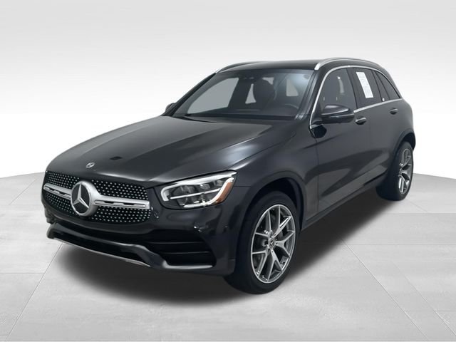 Used 2022 Black Mercedes-Benz GLC 300 image 4