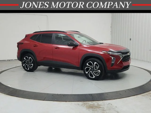 Pre-Owned 2026 Chevrolet Trax 2RS