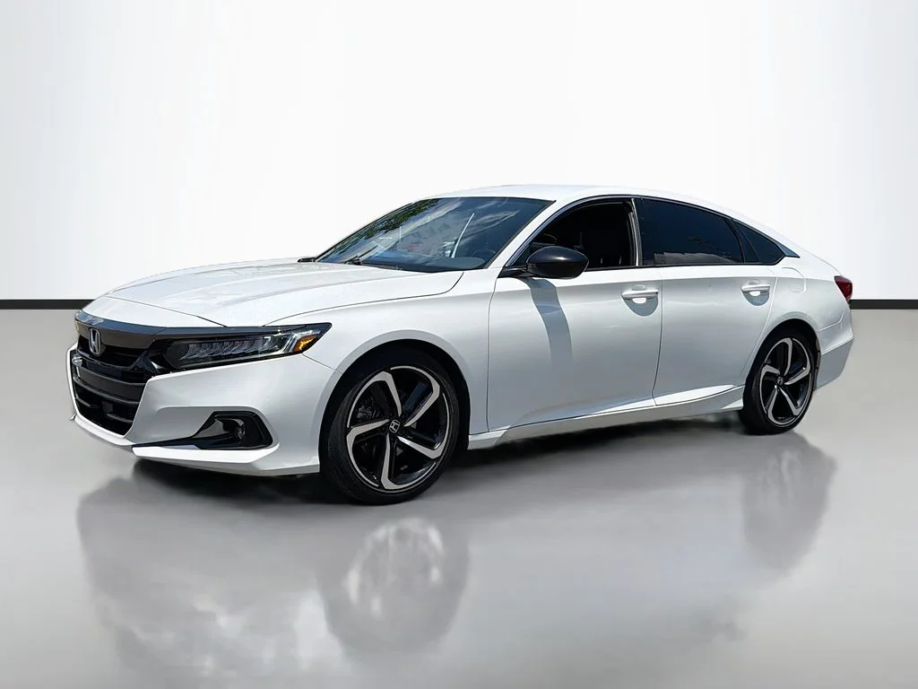 Used 2021 Platinum White Pearl Honda Sport image 2