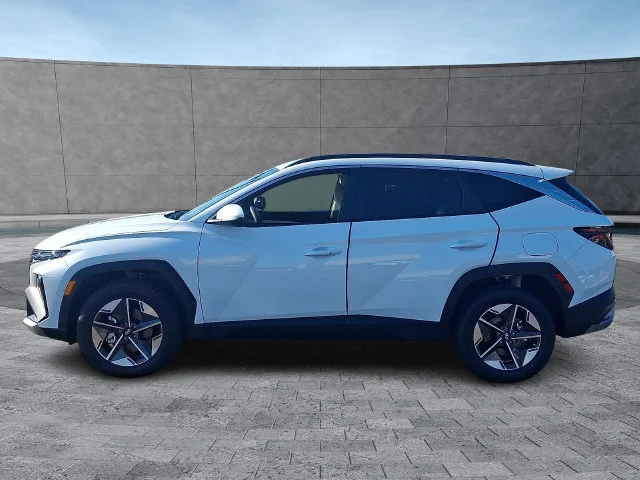 New 2026 White Hyundai SEL image 4