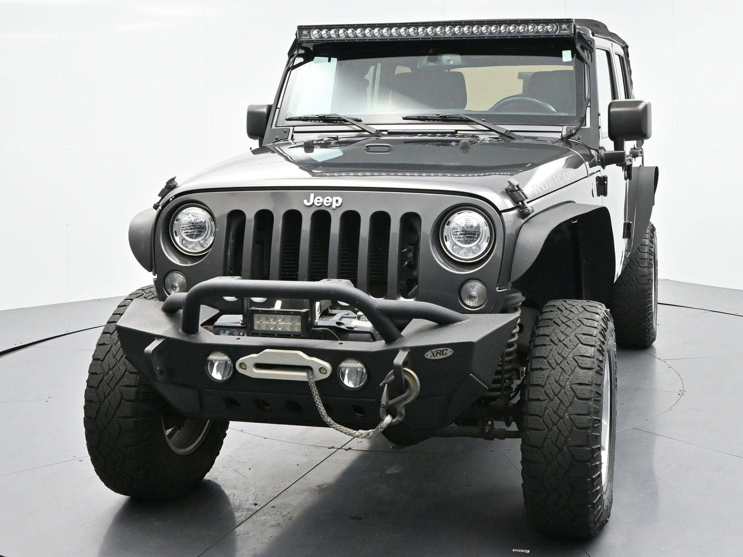 Used 2017 Granite Crystal Metallic Clearcoat Jeep Rubicon image 2