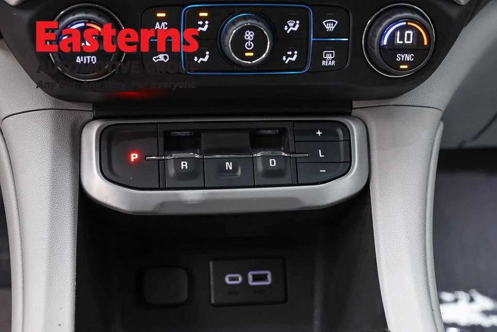 Used 2022 Black GMC SLE image 13