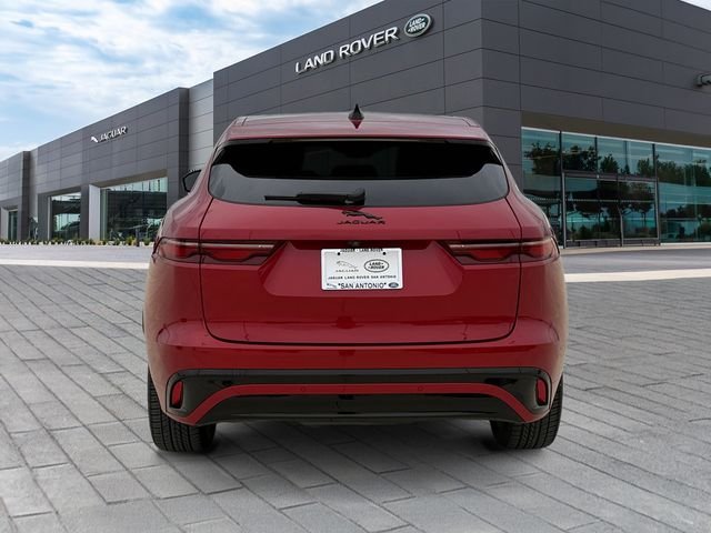 Certified Used 2024  Jaguar P250 R-Dynamic S image 4
