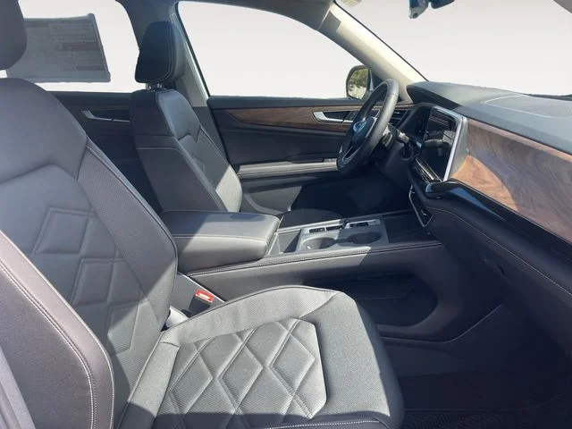 New 2026 White Volkswagen 2.0T SE image 15