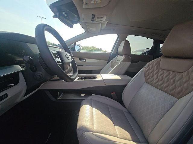 Certified Used 2026 White Pearl Nissan Platinum image 1