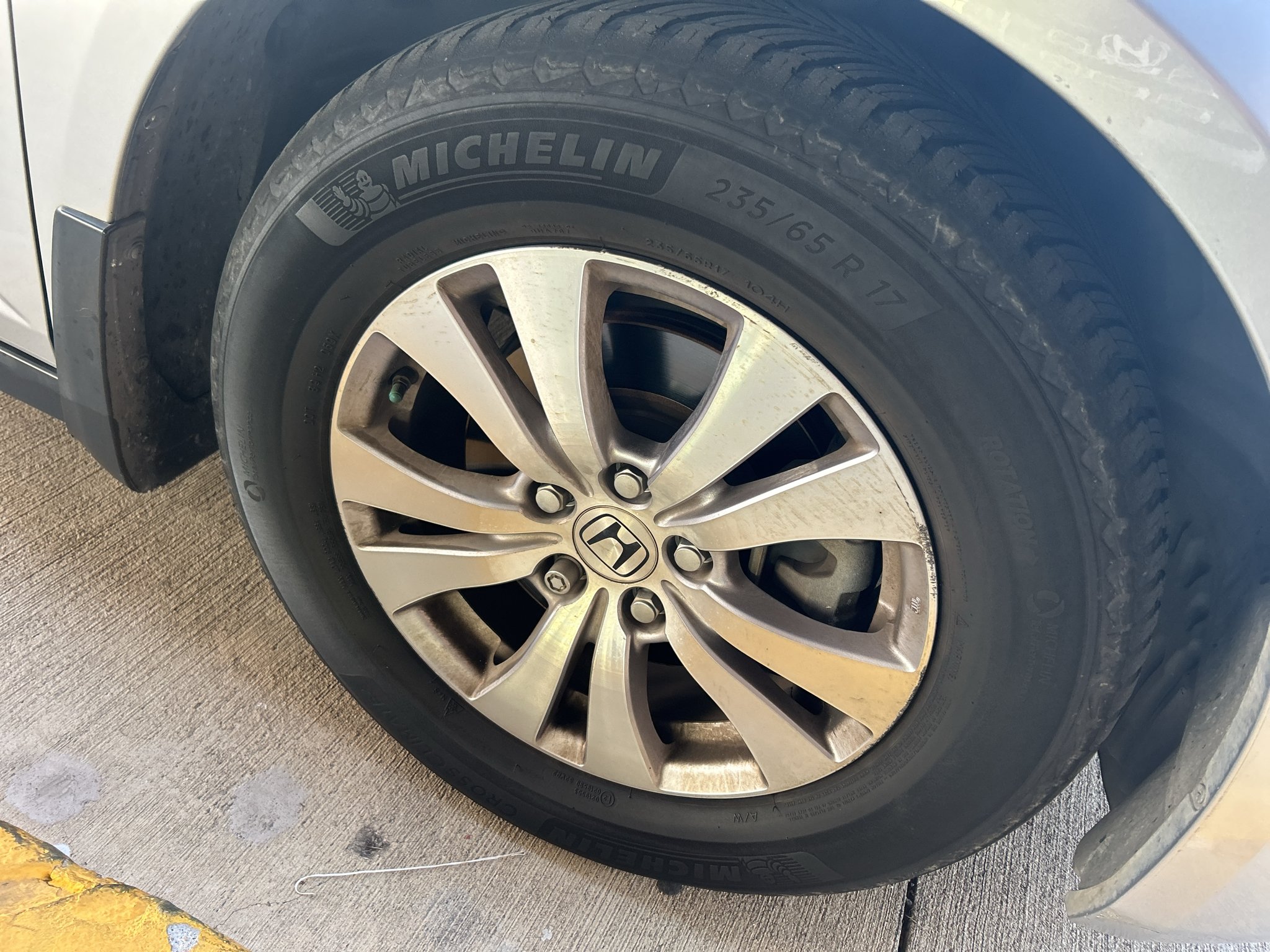 Used 2014 SILVER Honda EX-L image 2