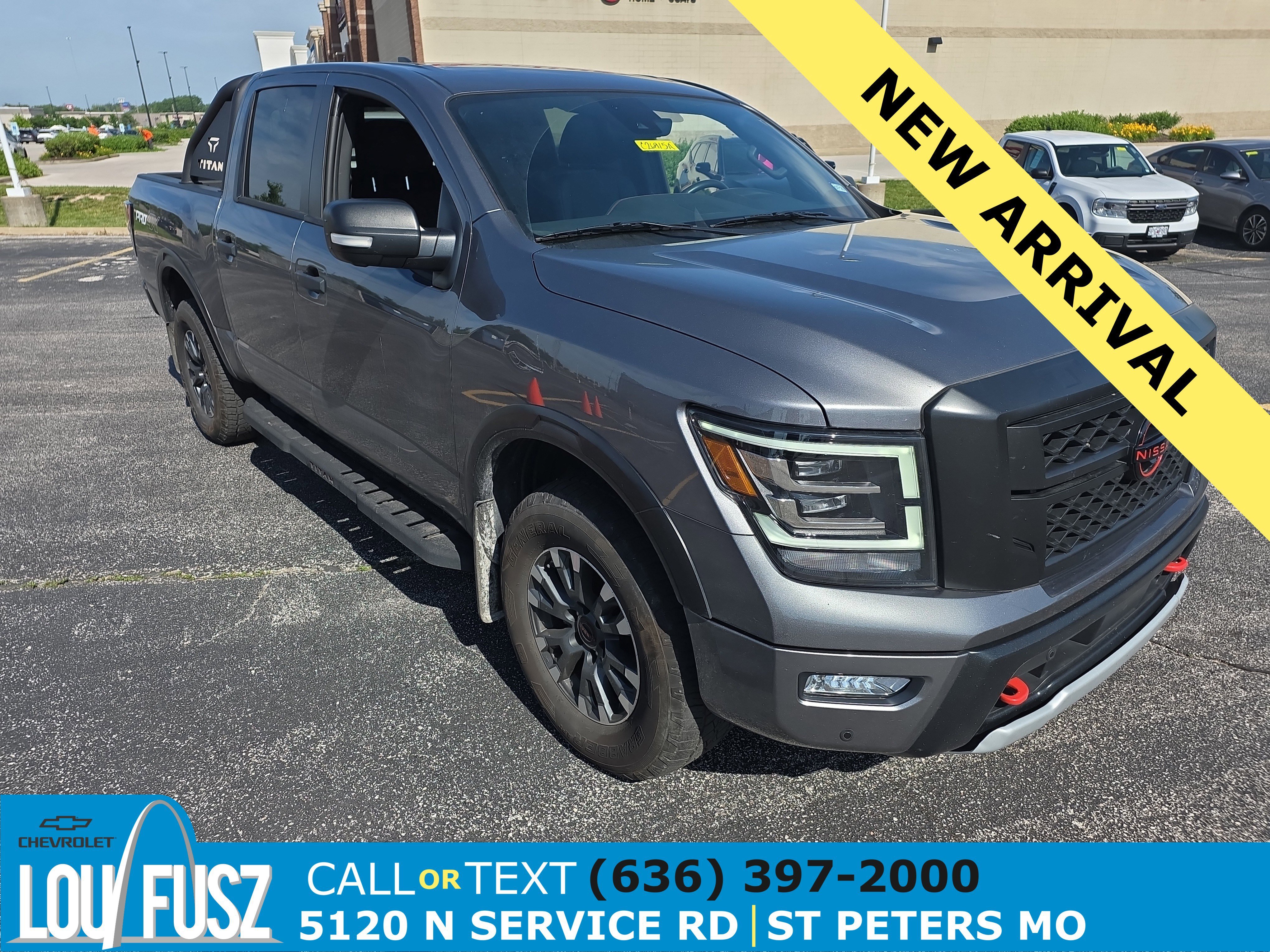 2024 Nissan Titan PRO-4X 4X4 Crew Cab's photo