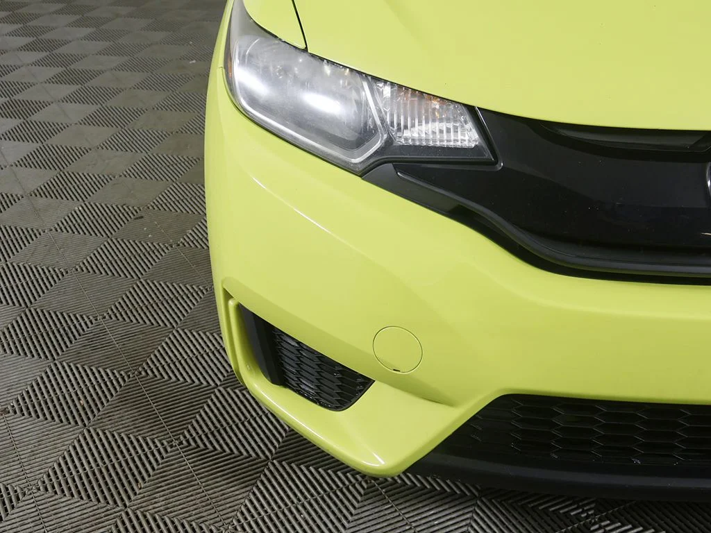 Used 2016 Mystic Yellow Pearl Honda LX image 10