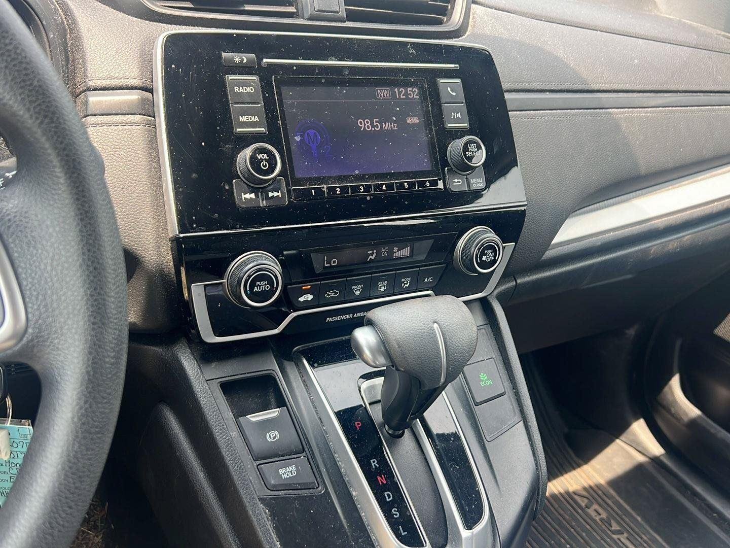 Used 2017 Lunar Silver Metallic Honda LX image 11