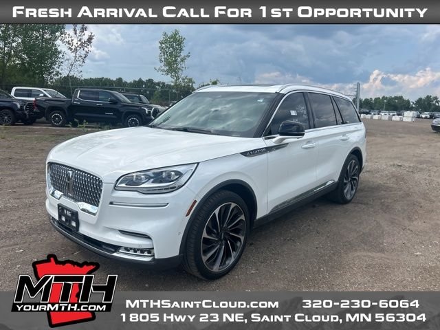 2021 Lincoln Aviator Reserve Luxury photo 2