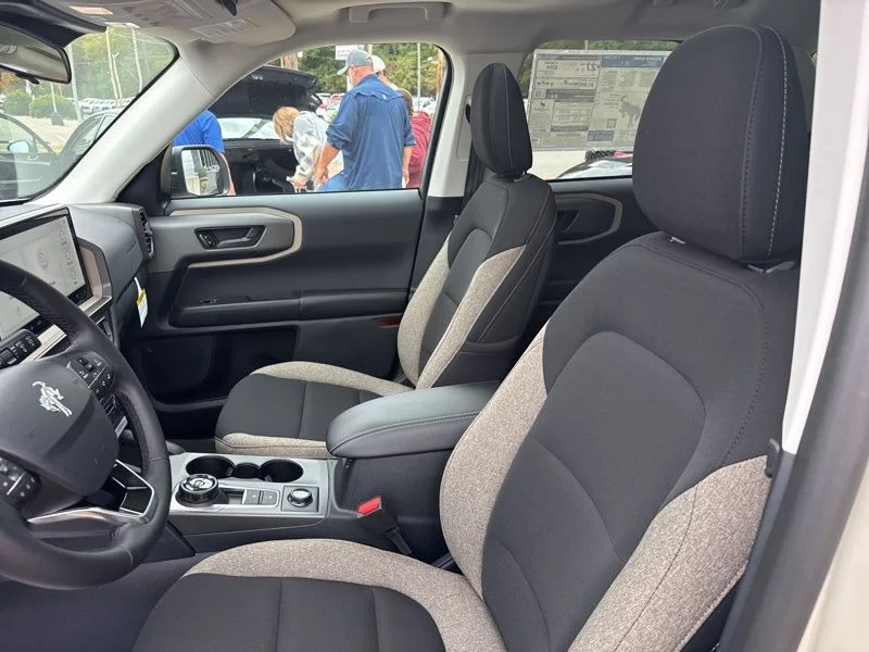 New 2025 Desert Sand Ford Big Bend® image 22