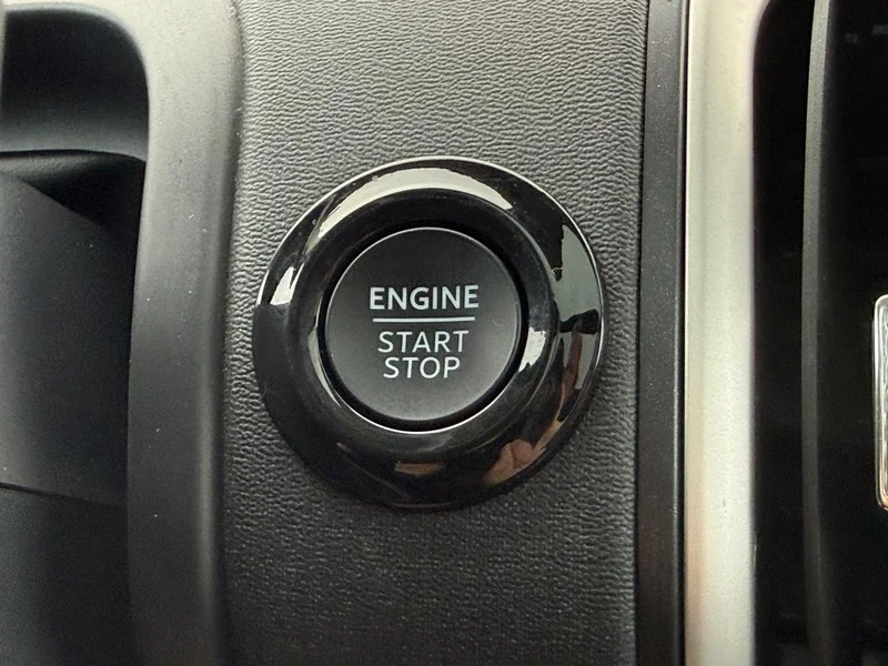 Used 2025 Oxford White Ford Active 4x4 image 16