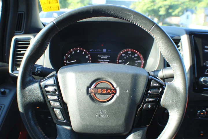 Used 2022 Blue Nissan Crew Cab PRO-4X 4x4 image 8