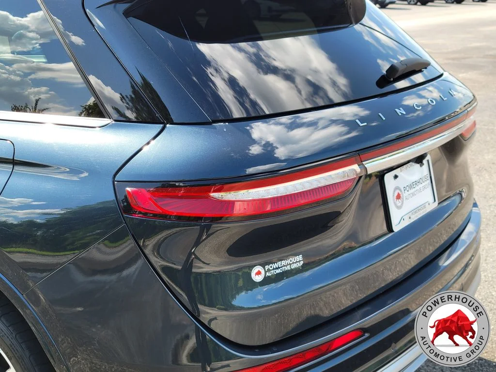 Used 2021 Blue Lincoln Reserve image 12
