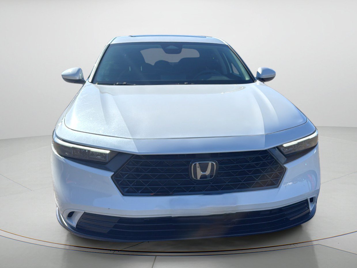 Used 2024 PLATINUM WHITE PEARL Honda EX image 21
