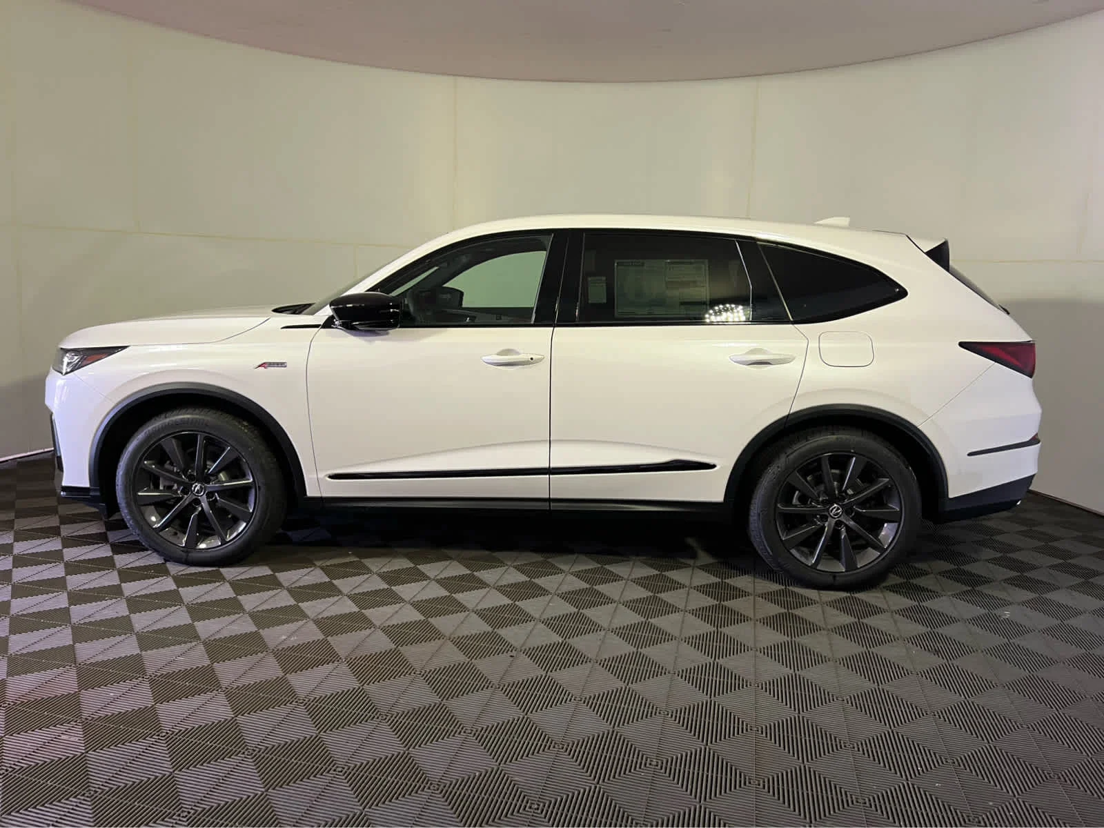 New 2026 Platinum White Pearl Acura w/A-Spec Package image 4