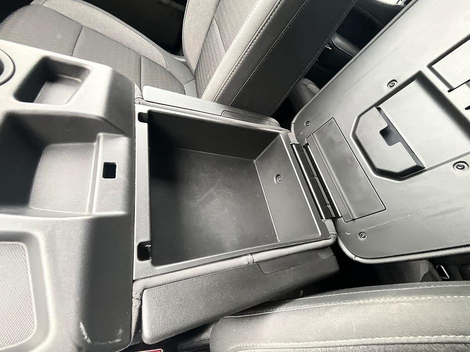 Used 2020 White GMC Elevation image 29