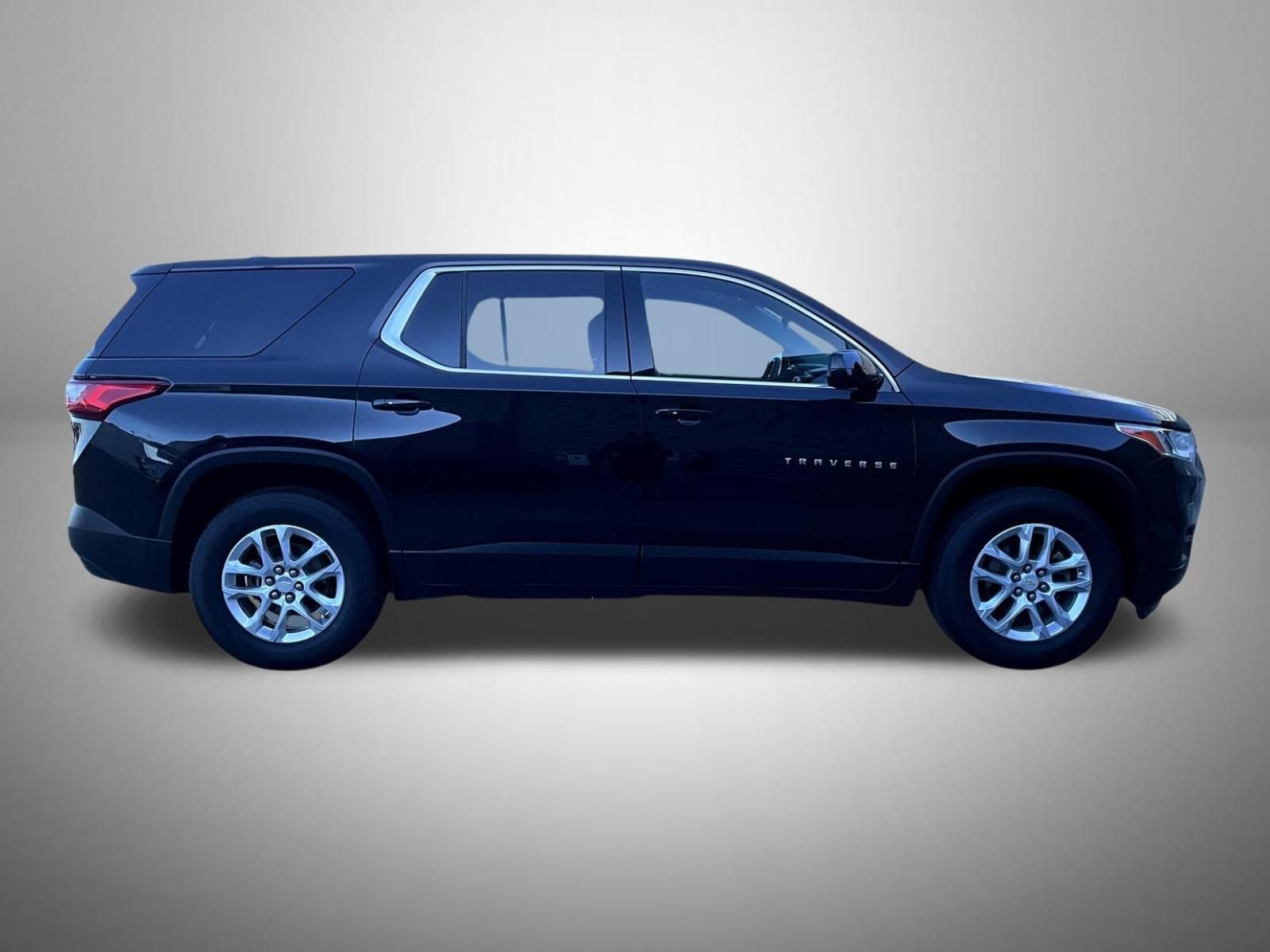 Used 2019 Black Chevrolet LS image 4