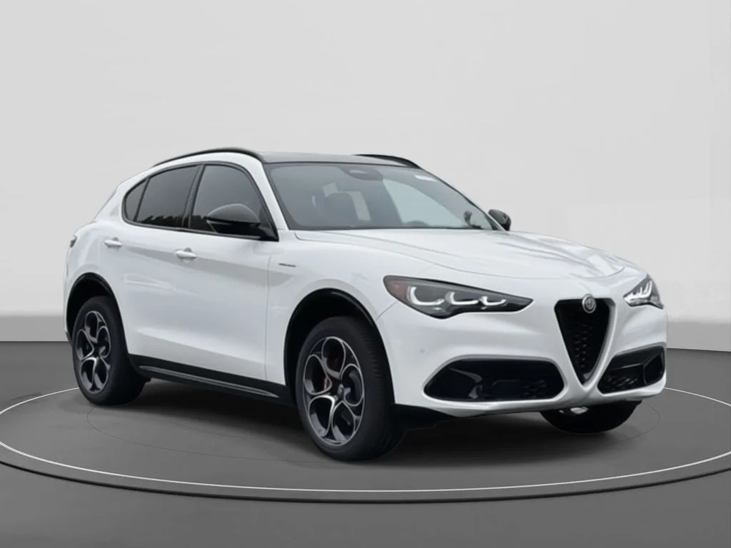 2025 Alfa Romeo Stelvio Stelvio AWD's photo