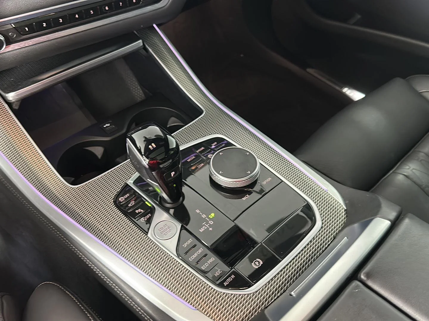 Used 2022 Black Sapphire Metallic BMW M50i image 22