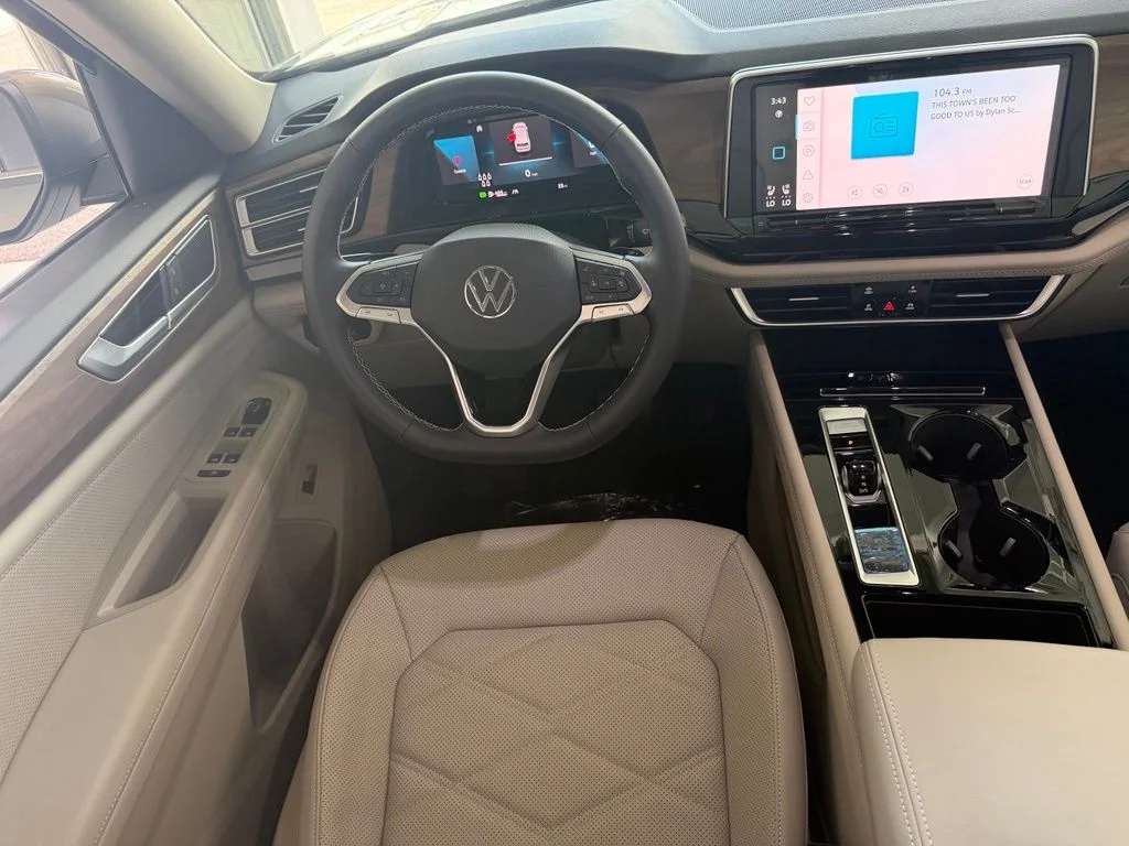 2026 Volkswagen Atlas SE w/Tech - Photo 9