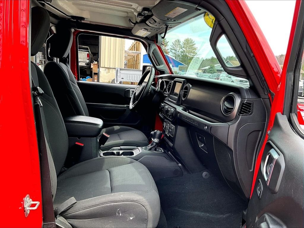 Used 2023 Firecracker Red Clearcoat Jeep Sport S image 14