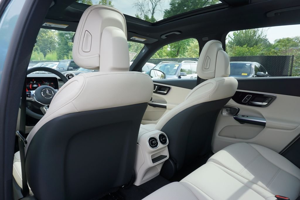 New 2027 Verde Silver Metallic Mercedes-Benz GLC 300 image 24