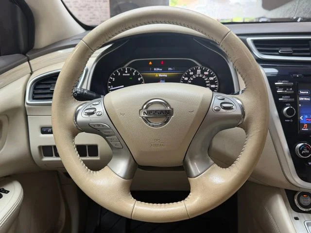 Used 2017 Arctic Blue Metallic Nissan SV image 15