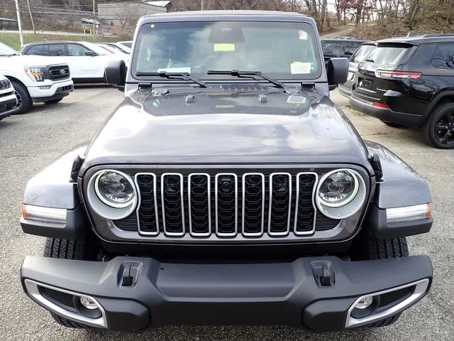 New 2026 Gray Jeep Sahara image 10
