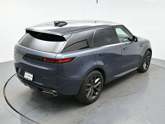 Used 2024 Varesine Blue Metallic [blue] Land Rover Dynamic SE image 39