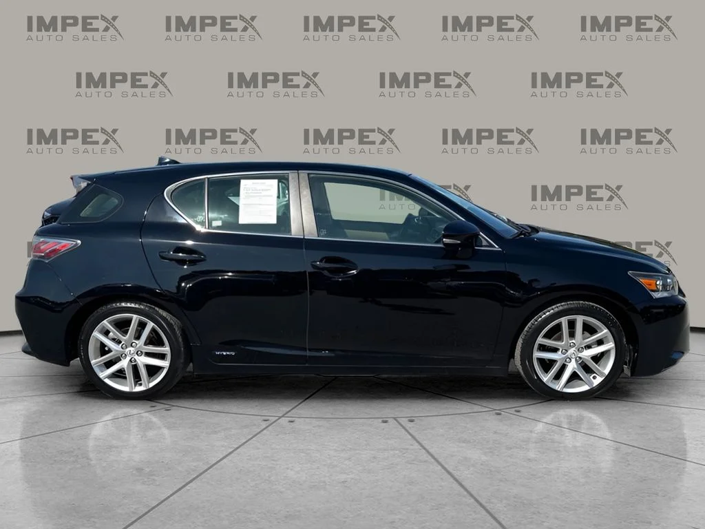 Used 2015 Black Lexus 200h image 6