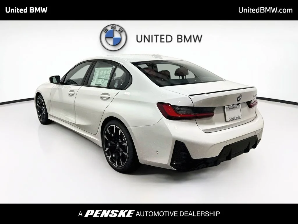New 2026 Alpine White BMW 330i image 7