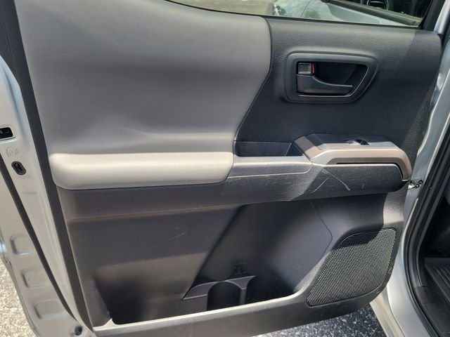 Used 2023 Silver Toyota SR5 4D Double Cab 4WD image 11