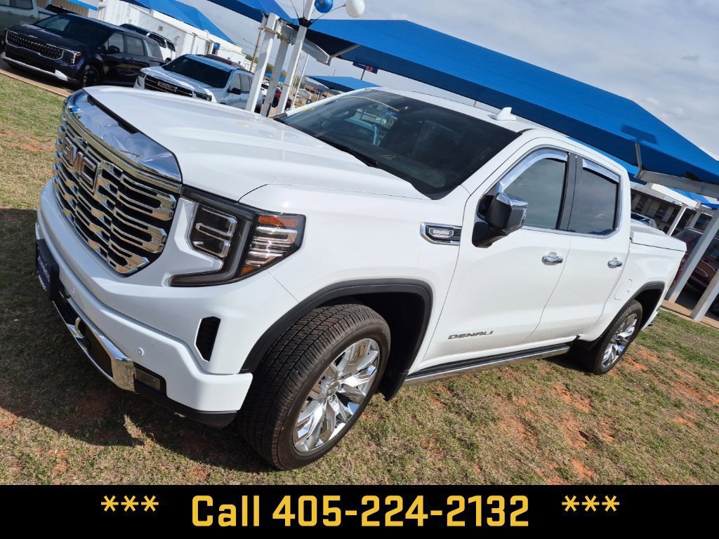 Used 2024 Summit White GMC Denali image 2