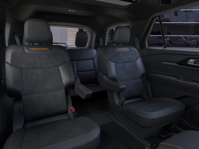 New 2026 Star White Metallic Tri-Coat Ford Tremor image 42