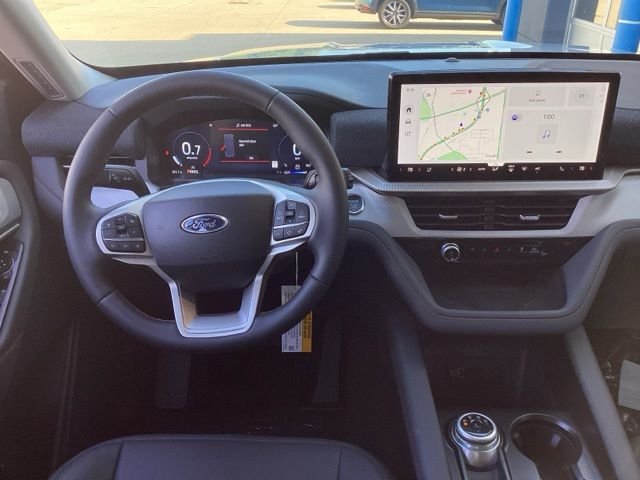 New 2026 Space White Metallic Ford Active image 18