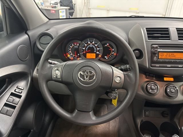 2012 Toyota RAV4 Base - Photo 16