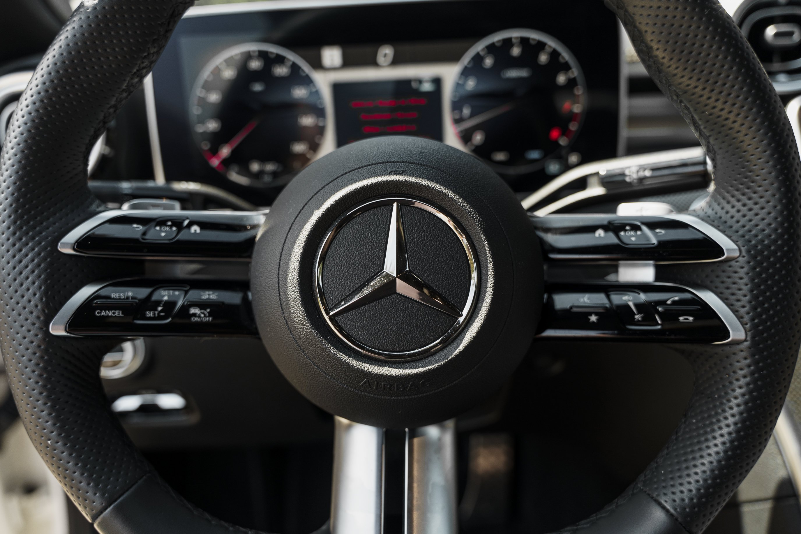 Used 2024 Polar White Mercedes-Benz CLE 300 image 12