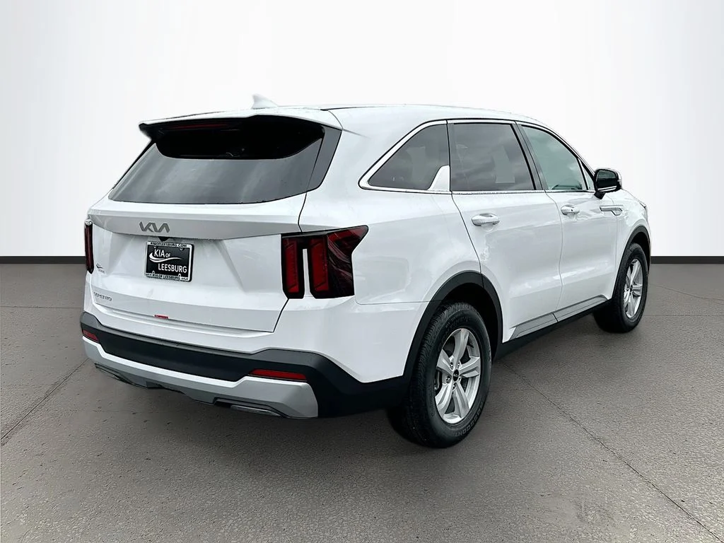 New 2026 Glacial White Pearl Kia LX image 7
