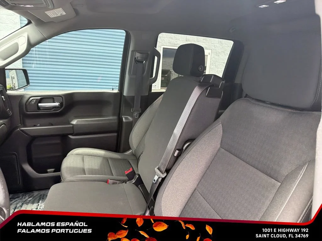 Used 2023 BLACK Chevrolet Custom image 17