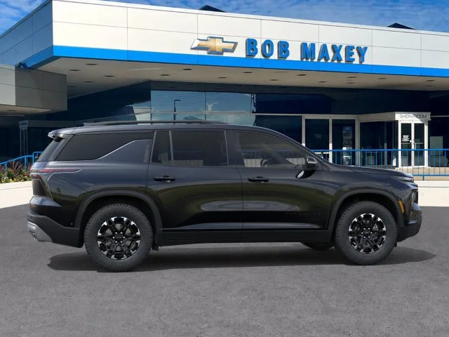 New 2027 Mosaic Black Metallic Chevrolet Z71 image 5