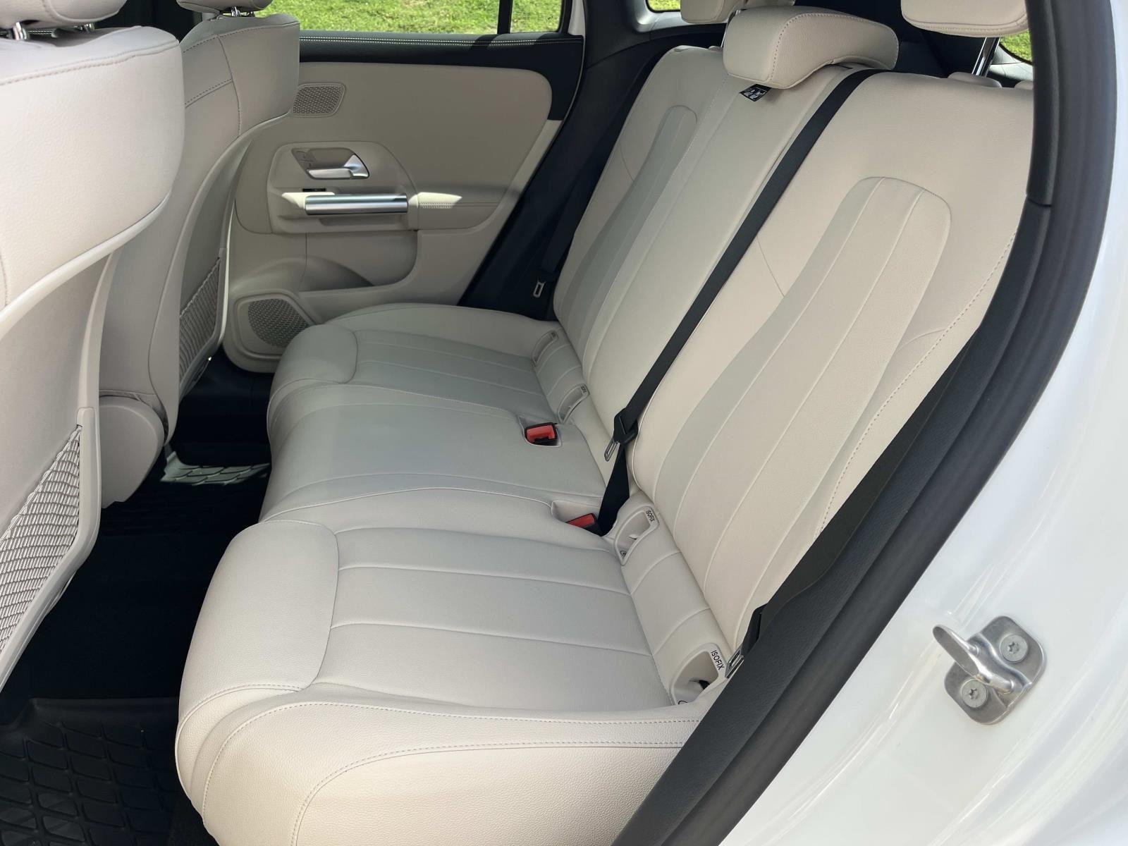Certified Used 2026 Polar White Mercedes-Benz GLA 250 image 20