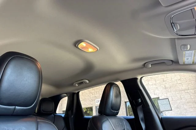 Used 2016 Gray Jeep High Altitude image 19
