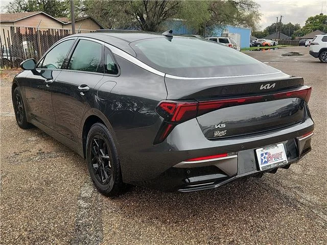 Used 2026 Gray KIA LXS Front-Wheel Drive image 3