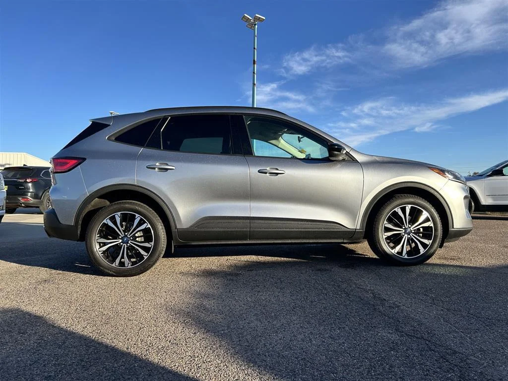 2021 Ford Escape SEL - Photo 8