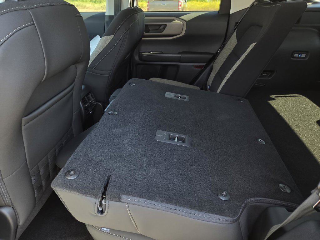 New 2026 Space White Metallic Ford Big Bend® image 38