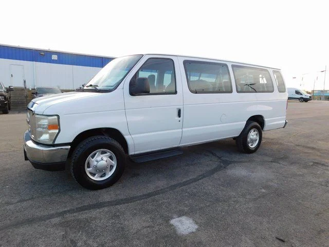 Used 2012 Oxford White Ford XLT image 7