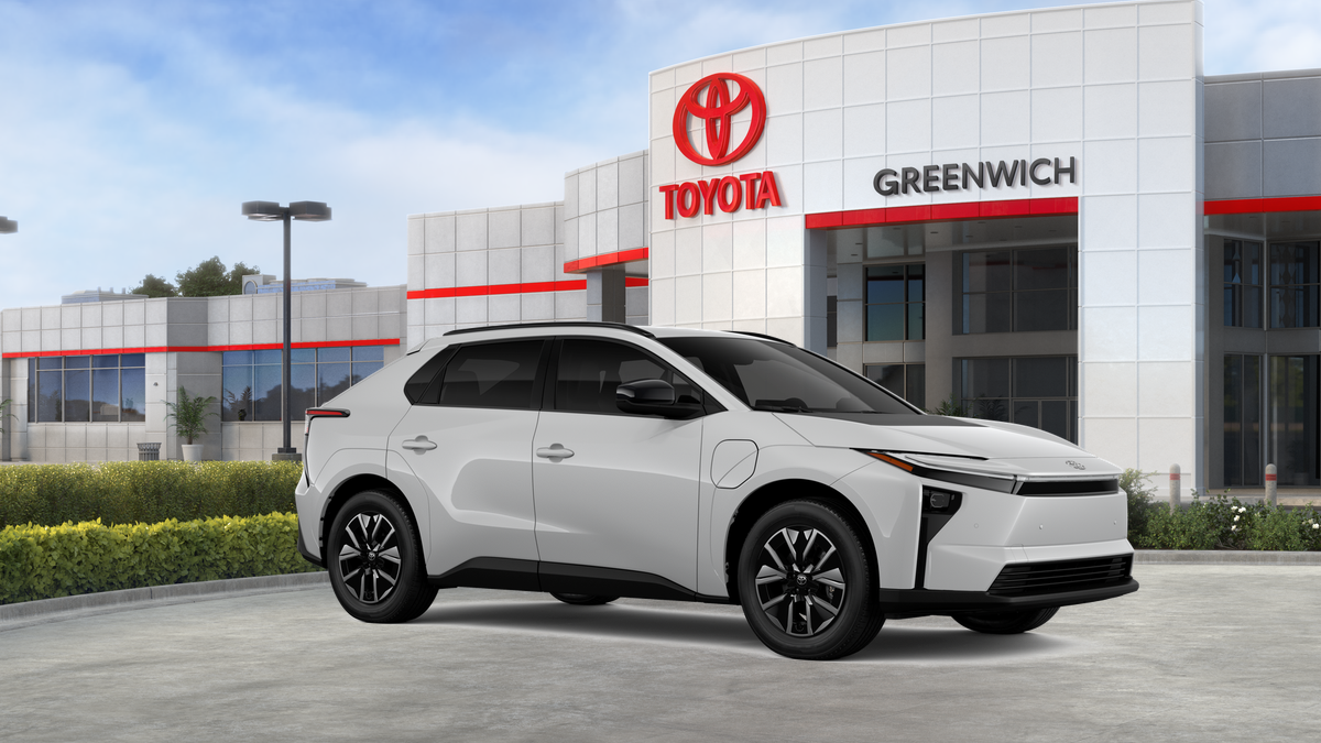 2026 Toyota bZ XLE - Photo 47