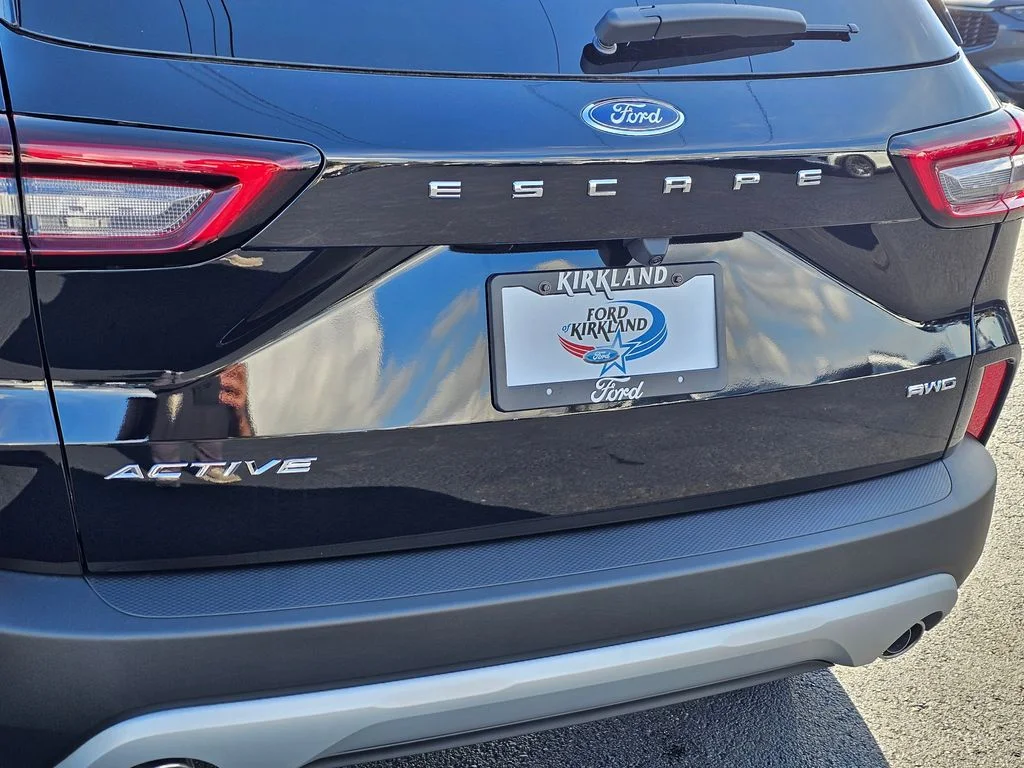 New 2025 Black Ford Active image 14