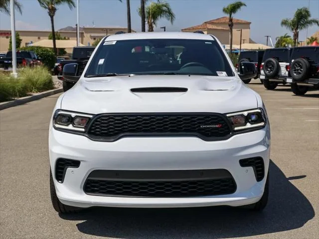 New 2026 White Knuckle Clear-Coat Exterior Paint Dodge GT image 8